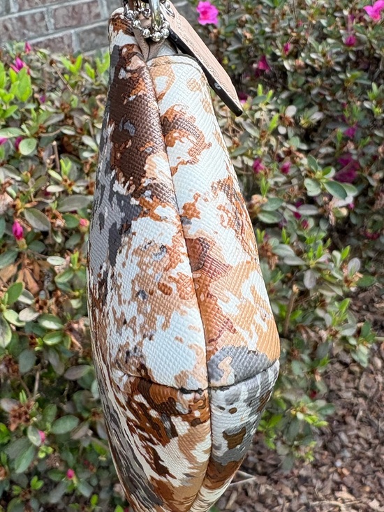 Coach Peyton Floral Wristlet GUC - Picture 5 of 12